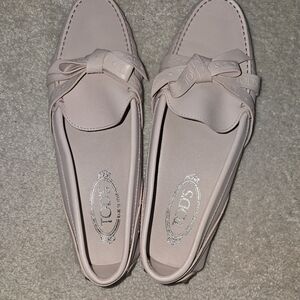 TOD'S Light Pink Loafers